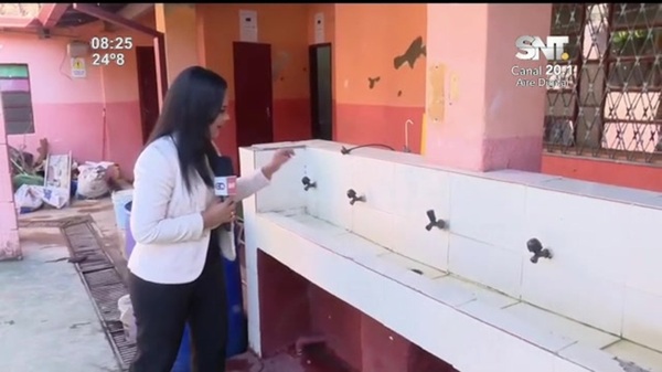 Escuela Elisa Lynch inicia clases sin agua potable en la Chacarita - SNT