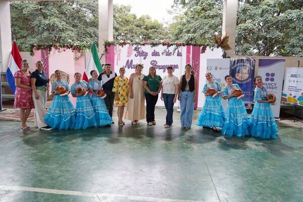 CELEBRACIÓN DEL DÍA DE LA MUJER PARAGUAYA EN GENERAL ARTIGAS