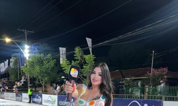 “Amé esta experiencia”, dijo Anita Candia sobre conducir en el Carnaval