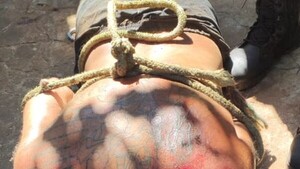 Vecinos atan de pies y manos a un hombre por causar destrozos en Ciudad del Este