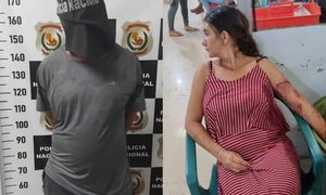 Descontrolado hombre ataca con botella de vidrio rota a su pareja embarazada
