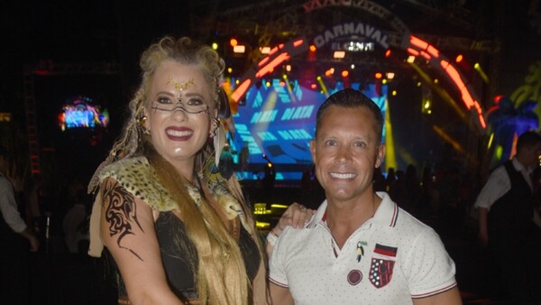 Fabulosa fiesta de carnaval del Centenario