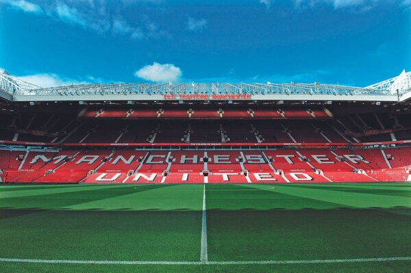 Versus / El Manchester United en crisis, prevé hasta 200 despidos más
