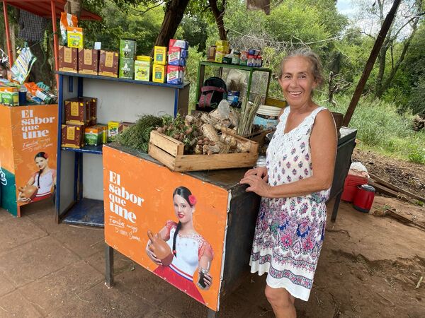 Día de la Mujer Paraguaya: La Historia de Doña Teresa Barrios, una "Kuña Guapa" Encarnacena