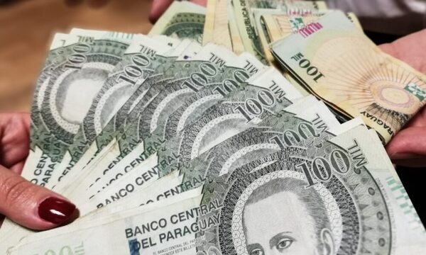 BCP mantiene tasa de interés para estimular el crédito