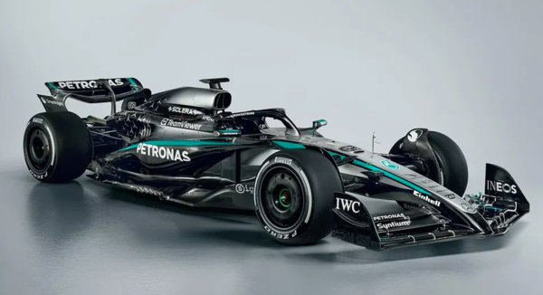 Versus / Mercedes presenta su monoplaza para 2025 antes de los test de pretemporada de F1