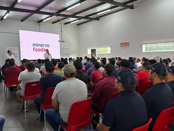 Minerva Foods capacitó a más de 190 transportistas en bienestar animal
