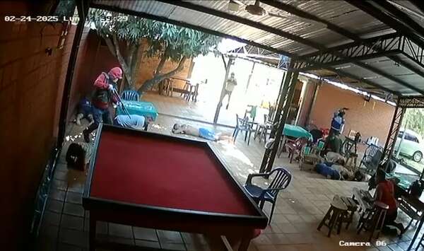 Video: grupo armado irrumpió en un local de juegos y robó millones en Itauguá - Policiales - ABC Color