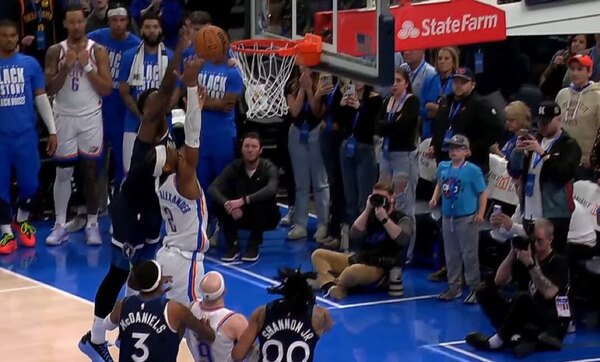 Versus / Edwards culmina la mayor remontada de los Timberwolves con un tapón colosal