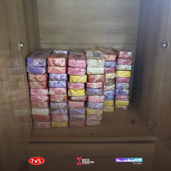 SENAD DESMANTELA DEPÓSITO NARCO EN CIUDAD DEL ESTE Y CONFISCA 285 KILOS DE COCAÍNA - TVS