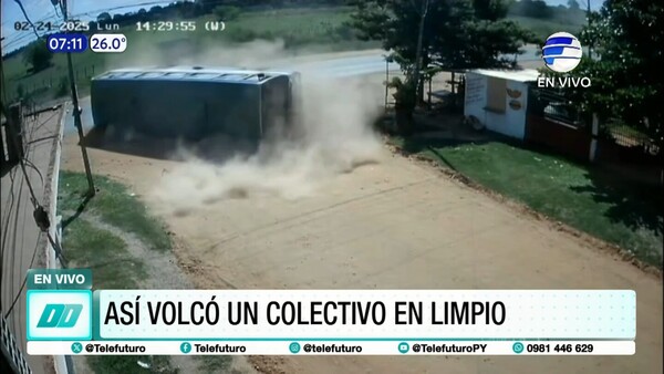 Así volcó un colectivo en Limpio
