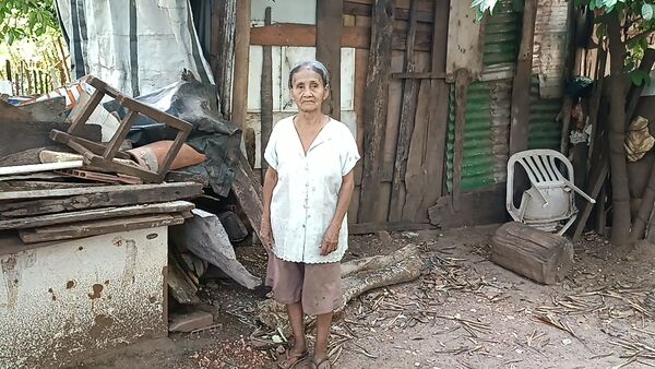 Abuelita de 79 años enfrenta extrema pobreza y pérdida de su pensión de tercera edad en Concepción