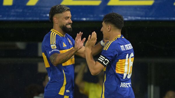 Boca Juniors recibe a Alianza Lima y busca revertir la serie en un duelo decisivo