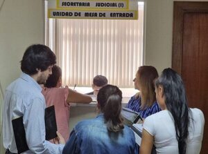 Mujeres aspirantes a policía presentan acción de inconstitucionalidad por “cupos de genero” - PDS RADIO Y TV