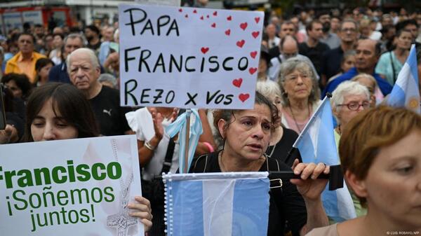 El papa descansó bien toda la noche tras su leve mejoría - ADN Digital
