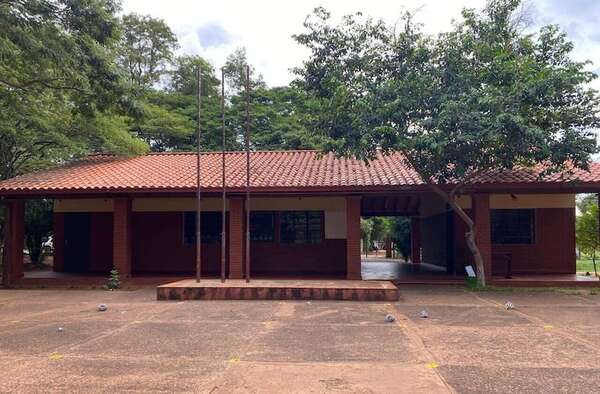 Padres de una escuela piden la suspensión del programa jornada extendida en Gral. Resquín - Nacionales - ABC Color