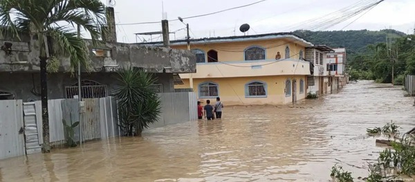 Ecuador declara emergencia en 6 provincias por lluvias - ADN Digital