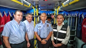 Viceministro de Transporte celebra el éxito del servicio "Búho"