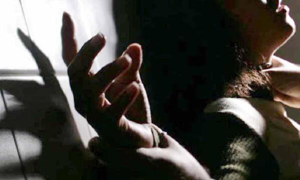 Hombre es detenido tras intentar estrangular a su pareja con un cable – Prensa 5