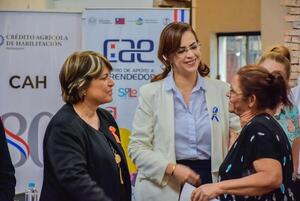 Mujeres emprendedoras recibieron créditos por casi US$ 17 millones a diciembre de 2024 | Locales | 5Días