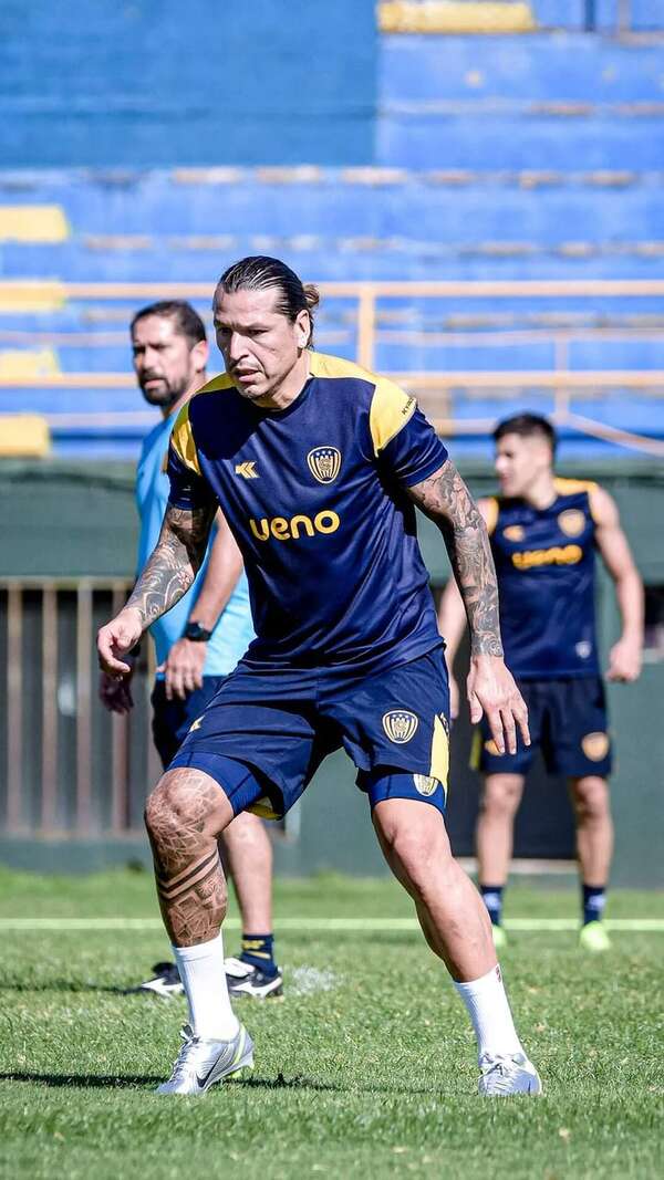 Luqueño cuenta con un ancho “Ropero” - Fútbol - ABC Color