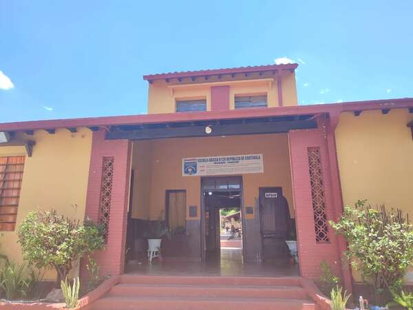 AUDIO: Denuncian problemas de electricidad en un colegio de Yaguarón - Periodísticamente - ABC Color