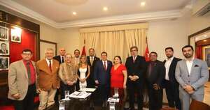La Nación / Titular de ANR analiza más alianzas estratégicas