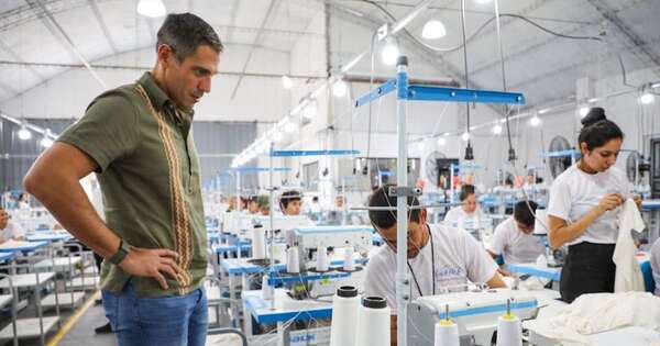 La Nación / Industrializar es fundamental para generar empleo