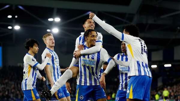 El Brighton gana con Gómez y se mete en zona europea - Fútbol Internacional - ABC Color