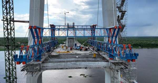 La Nación / Puente de la Bioceánica supera el 67 % de avance de construcción