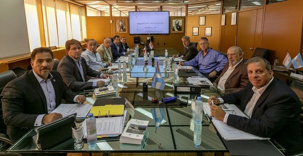 Quedó constituido el Consejo de Administración de la EBY