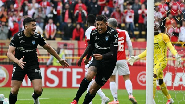 Deportes Iquique vence por penales a Santa Fe