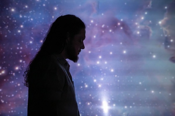 “Imagino a las estrellas”, nuevo sencillo de Néstor Ló y Los Caminantes