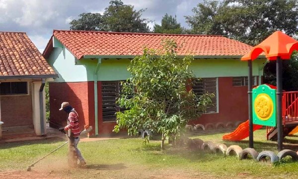 Docente cuestiona la viabilidad de eliminar las tareas en casa, como plantea el MEC – Prensa 5