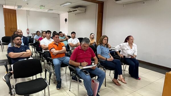 Se realizó capacitación y jornada de formalización turística en Encarnación