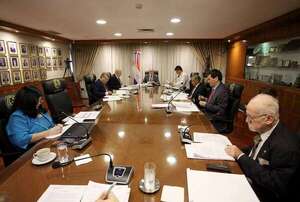 Corte suspende a dos juezas de paz investigadas por el caso “Mafia de los pagarés” - Nacionales - ABC Color