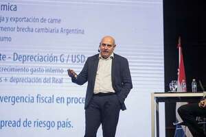 Bonos soberanos: nivel de endeudamiento nos condiciona a renovar permanentemente la deuda, alerta Barreto - Economía - ABC Color