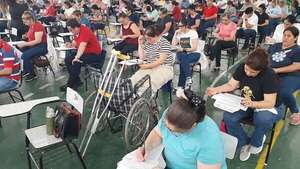 Por criterio del MEC, los docentes aplazados en concurso tienen prioridad en la selección de cargos interinos - Política - ABC Color