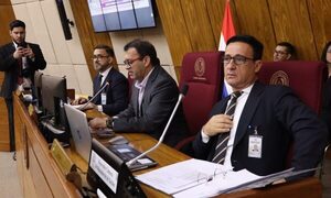 En última sesión, aprueban modificar reglamento de la Comisión Permanente