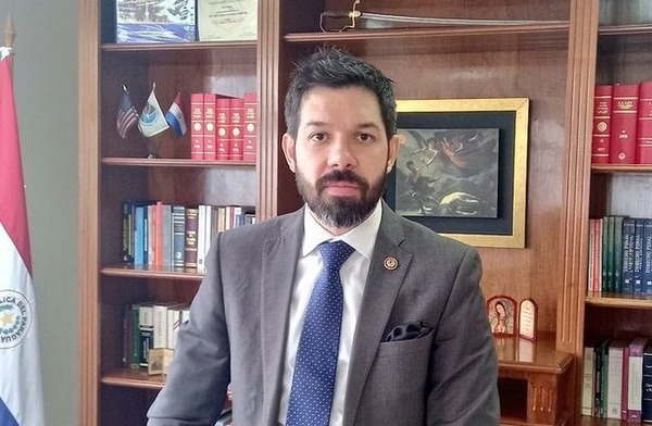 Conforman equipo de fiscales para investigar a Osmar Legal por supuesto prevaricato - ADN Digital