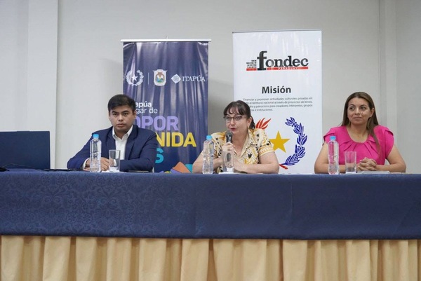 Gobierno de Itapúa impulsa apoyo a los artistas a través del FONDEC