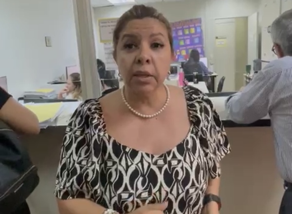 Sigue denuncia de llegada tardía de magistrados y Corte no establece ninguna medida de control