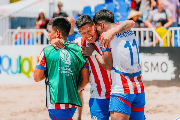 Fútbol playa: gran victoria de los Pynandi sobre Brasil por Copa América - Unicanal