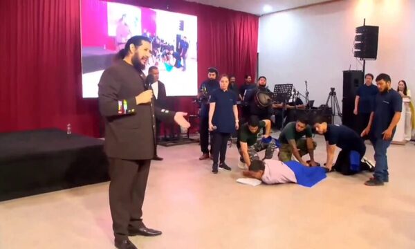 (VIDEO) ¡El pastor de Jessica Torres liberó a un hombre de ser el Luisón!