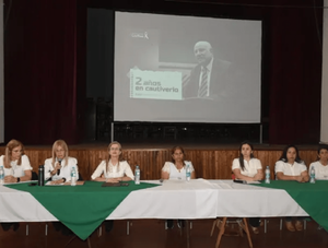Beatriz Denis: "no perdemos la esperanza de encontrar a papá y a Edelio" · Radio Monumental 1080 AM