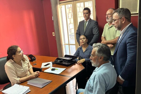 Contaminación en Tablada: Fiscal ambiental recibió a los afectados - Judiciales.net