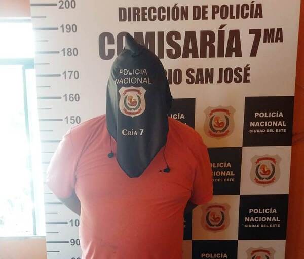 Hombre amenazó a “zorros” con una pistola tras ser multado - La Clave