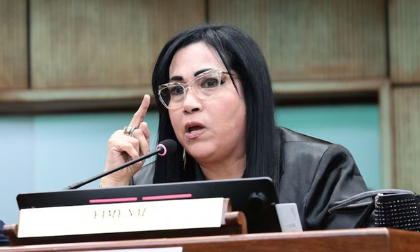 Senadora propone que periodistas presenten declaración jurada y desata polémica - OviedoPress