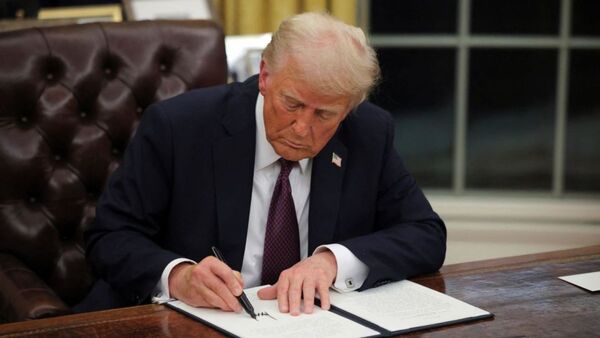 Trump acaba con las licencias de EEUU. para la exportaci贸n de petr贸leo de Venezuela