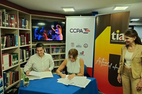 CCPA y TIA sellan alianza con nuevos proyectos teatrales